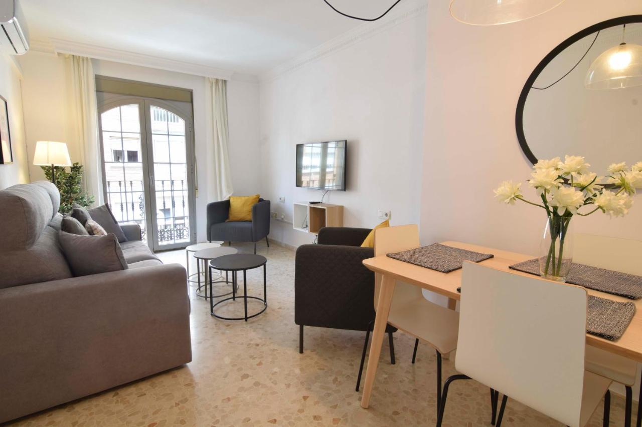 Letmalaga Popolo & Parking Apartment ภายนอก รูปภาพ