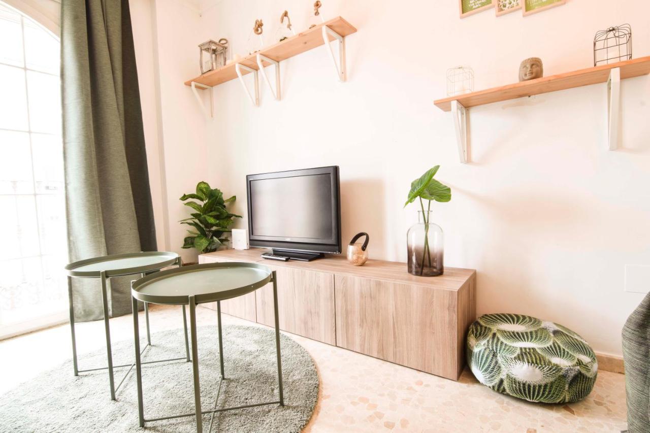 Letmalaga Popolo & Parking Apartment ภายนอก รูปภาพ